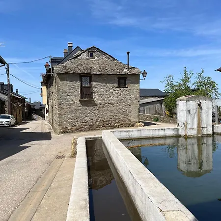 La Casina De La Yeye Σπίτι διακοπών San Cristobal de Valdueza